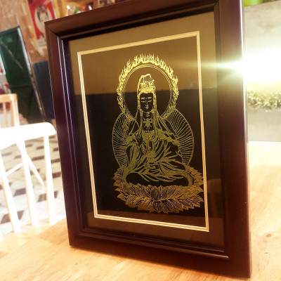 Tranh Phật Quan Âm ( KT 25x20x4cm)- Tranh Net Vàng để bàn