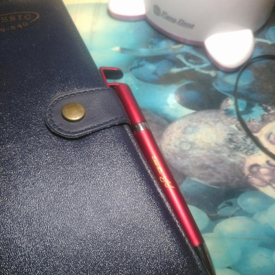 Đèn Bàn Học Đọc Sách Bảo Vệ Thị Lực RD – RL - 38.LED (Màu giao ngẫu nhiên) - Tặng kèm bút viết