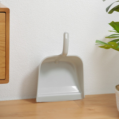 Xẻng Nhựa Hót Rác Siêu Bền Cỡ Lớn (Màu Xám) - Nội Địa Nhật Bản