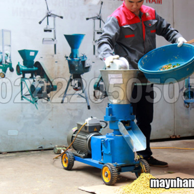 Máy làm cám viên trục đứng 3A3Kw M3