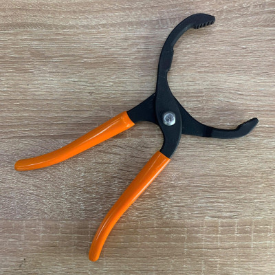 Kìm mở nắp dầu 60-90mm RETTA RFP6090 Thổ Nhĩ Kỳ