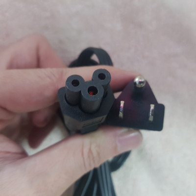 Dây nguồn sạc laptop - Cáp nguồn kết nối điện 220v tới cục sạc laptop - Cáp dây sạc nguồn laptop - Hàng chính hãng