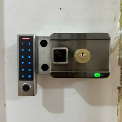 Đầu đọc vân tay kiểm soát cửa độc lập quản lý từ xa qua App Tuya HF3 Wifi - Hàng nhập khẩu