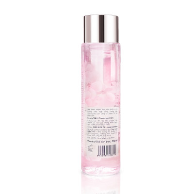 Toner Nước cân bằng dịu nhẹ Vedette Hương Hoa Anh Đào 150ml