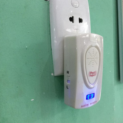 Máy đuổi chuột Thái Lan ELECTRONIC PEST REJECT