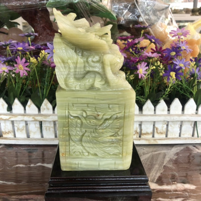 Ấn Rồng phong thủy đá ngọc hoàng long - Cao 20 cm