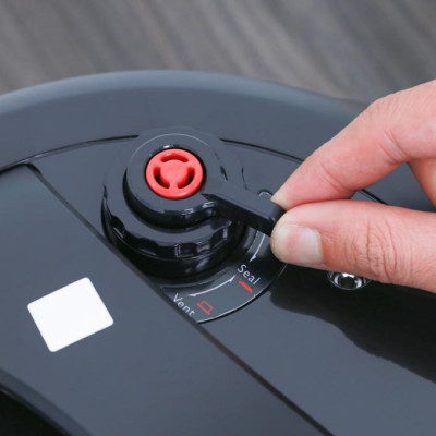 Nồi áp suất điện Philips HD2137/65 6 lít - Hàng chính hãng