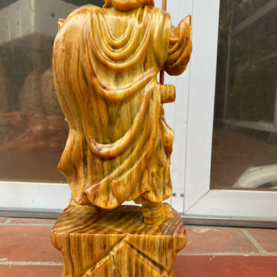 Tượng quan công trấn ải bằng gỗ huyết long kt cao 60×23×14cm