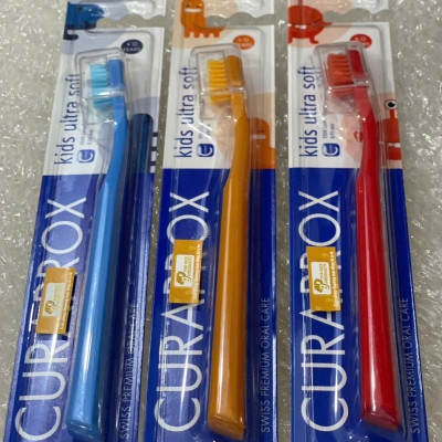 Bàn chải đánh răng trẻ em CS KIDS 5500 - Curaprox
