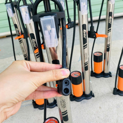 Bơm xe đạp, xe máy thân inox thương hiệu Kirito nhật bản có đầu bơm bóng, bơm đệm - Bơm inox Kirito