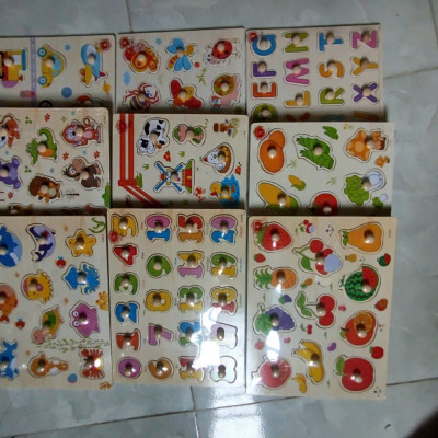 Đồ Chơi Trẻ Em - Đồ Chơi Xếp Hình - Combo 4 Bảng Núm Gỗ Cho Bé