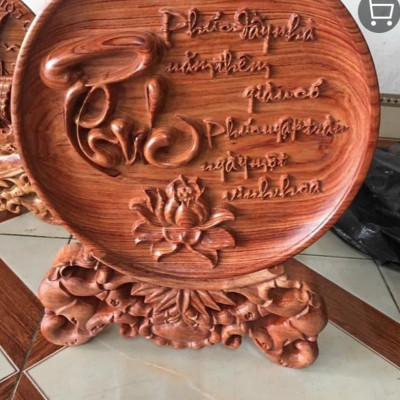 Đĩa  trạm khắc chữ phúc phong thùy trang trí phòng khách bằng gỗ hương đá  kt mặt rộng 40×4cm