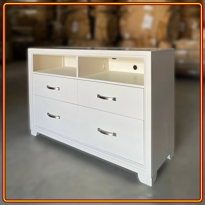 Tủ tivi 4 ngăn kéo Juno Sofa 138 x 48.5 x 89.5 cm