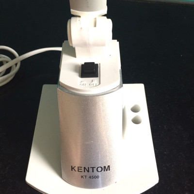 Đèn Bàn Kentom KT4500