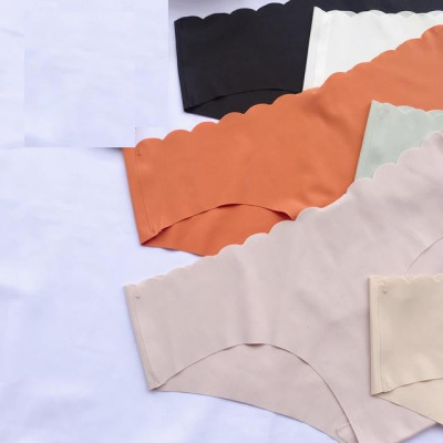 Combo 5 quần lót đúc su không đường may viền sóng QS41 (giao màu ngẫu nhiên)