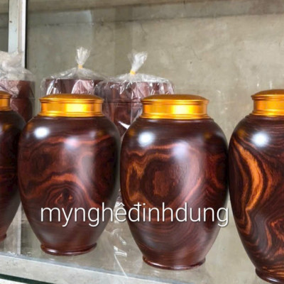 Hộp đựng trà chè bằng gỗ trắc kt cao 20x11cm 