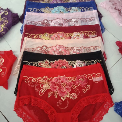 SET 5 QUẦN LÓT REN THÊU HOA FOM TO CỰC XINH VIỀN REN TINH TẾ MỀM MẠI CO GIÃN TỐT