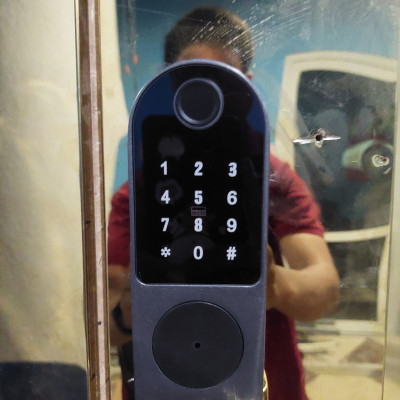 Khóa thông minh G01RW- 1 Mặt vân tay + Remote + App Tuya wifi( không chống nước) - Hàng nhập khẩu