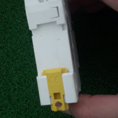 MCB A9N18357 Schneider - 1P - 80A - C Curve - 10kA