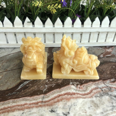 Cặp Tỳ Hưu phong thủy đá ngọc hoàng long có đế - Dài 10 cm