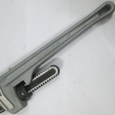 Mỏ Lết Răng Cán Nhôm 350mm Ega Master 61024