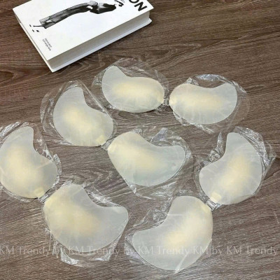 Miếng Dán Ngực Xoài Silicon Mỏng Nhẹ Tàng Hình Tiện Lợi