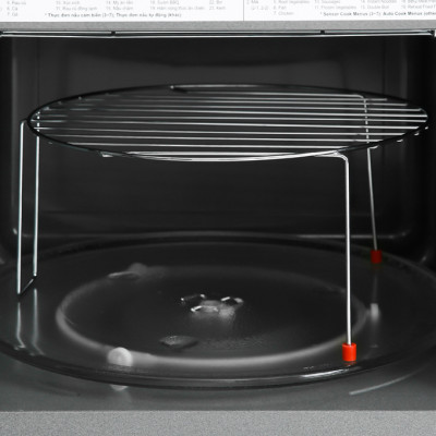 Lò vi sóng có nướng Panasonic NN-GT65JBYUE - Dung tích lớn 31L, 19 thực đơn tự động, Công suất 1000W, Bảng điền khiển điện tử tiếng Việt, Inverter tiết kiệm điện - Hàng chính hãng - Bảo hành chính hãng 12 tháng