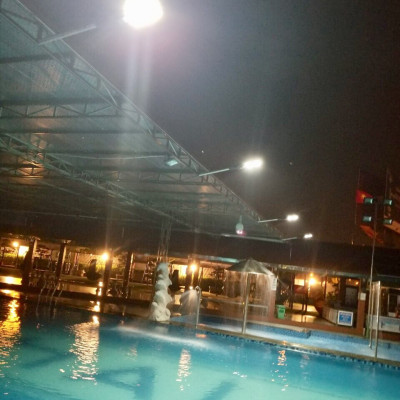 Đèn Đường Năng lượng mặt trời liền thể 90W (Solar Street Fight)