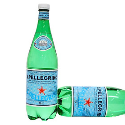 Thùng nước khoáng có ga tự nhiên San Pellegrino 1L x 12 chai (chai nhựa)
