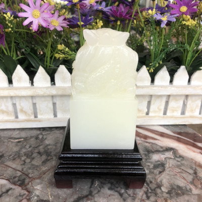 Ấn Rồng phong thủy đá bạch ngọc - Cao 10cm và 12cm