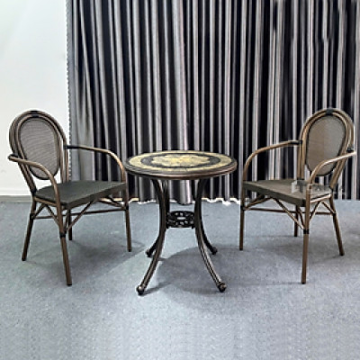 Ghế sân vườn có tay màu nâu CC2039-T Nội thất Capta Ghế cafe sân thượng có tay khung sắt sơn tĩnh điện màu nâu nệm lưới