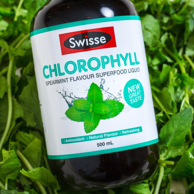 Nước diệp lục cô đặc Úc Swisse Chlorophyll hỗ trợ làm chậm quá trình lão hóa, cải thiện sức khỏe  da, tăng cường sức khỏe chung- OZ Slim Store