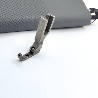 [HÀNG CHÍNH HÃNG] CHÂN VỊT MAY TRÊN VẢI KIM SA, VẢI ĐÍNH ĐÁ SỬ DỤNG CHO MÁY MAY 1 KIM CÔNG NGHIỆP