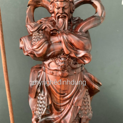 Tượng quan công trấn ải bằng gỗ trắc đỏ đen kt cao 24×12×8cm  