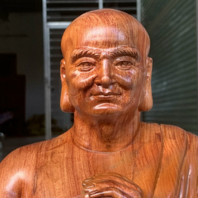 Tượng phật a nan ca diếp bằng gỗ hương đá đẹp long lanh kt cao 60×19×18cm