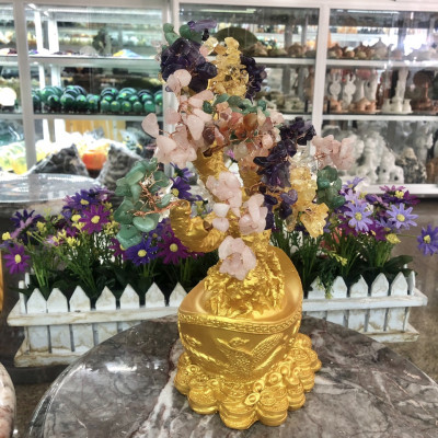 Cây Tài Lộc phong thủy đá thạch anh ngũ sắc với đế hình thỏi vàng để bàn làm việc, bàn thờ thần tài - Cao 30 cm