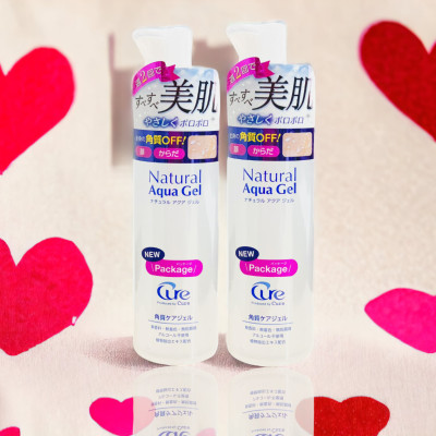 Gel Tẩy Tế Bào Chết Cure Natural Aqua Gel (250 G)