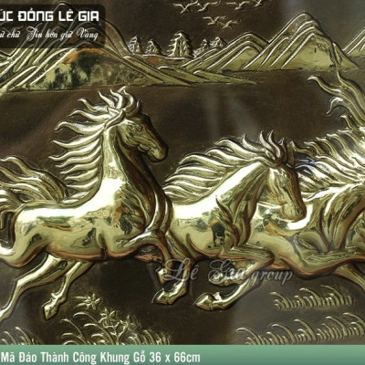 Tranh Mã Đáo Thành Công bằng đồng 36x66cm