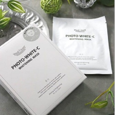 Mặt Nạ Dưỡng Da Mặt Cấp Ẩm Và Dưỡng Trắng Mịn Dành Cho Loại Da Khô Dr.Ci:Labo White C Whitening Mask (Set 05 miếng)