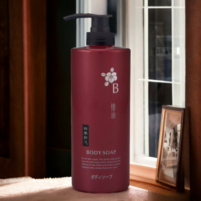 Sữa Tắm Shikioriori Body Soap Chiết Xuất Hoa Trà (600 mL)