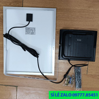 Đèn Pha Led Năng Lượng Mặt Trời 300w,200W,100W,IP67,Vỏ Nhôm Đúc, Sáng Liên Tục