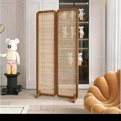 Vách ngăn bình phong vân gỗ kết hợp lưới mây mắt cáo
