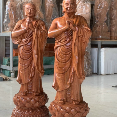 Tượng phật a nan ca diếp bằng gỗ hương đá đẹp long lanh kt cao 60×19×18cm