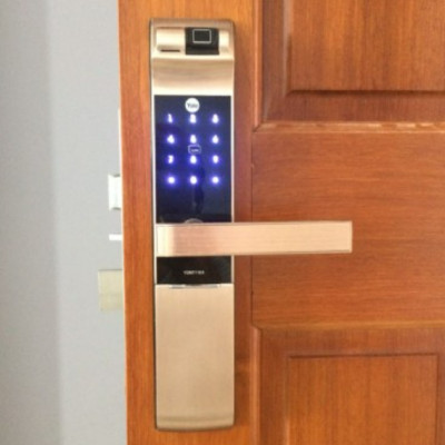 Khóa Cửa Thông Minh YALE YDM7116A RB