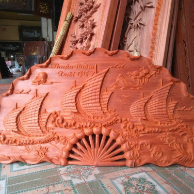 Tranh treo tường cánh quạt thuận buồm xuôi gió bằng gỗ hương đỏ