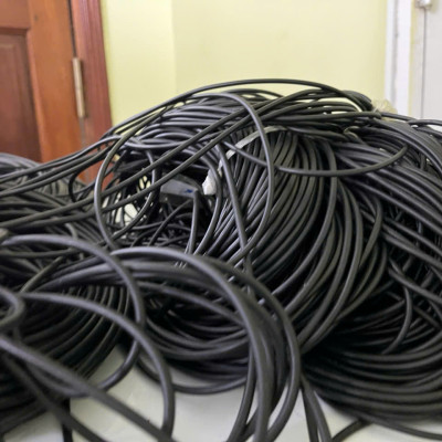 Ống đặc cao su fluoro, Dây Ron cao su flo chịu nhiệt độ cao chống ăn mòn mạnh, kháng acid và kiềm mạnh