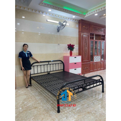 Giường sắt mỹ nghệ giá rẻ nhiều size từ 1m đến 1m8