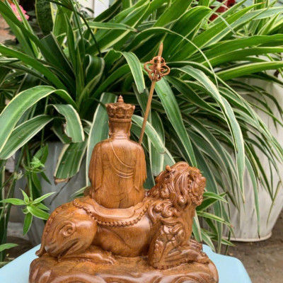 Tượng phật địa tạng vương bồ tát bằng gỗ bách xanh thơm nức kt cao 15×14×8.5cm 