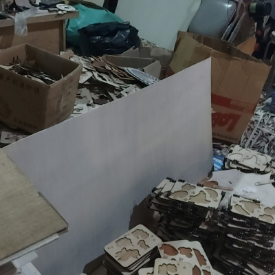 BẢNG TÔ MÀU BẰNG GỖ