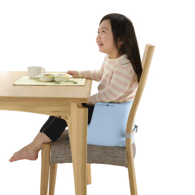 Ghế ăn dặm Richell Nhật Bản chất liệu kháng khuẩn | Baby